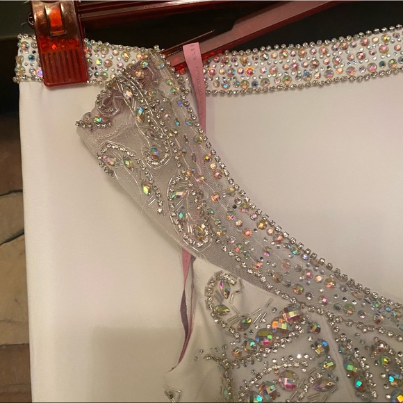 Gorgeous Sparkling 2 piece Prom Dress +extras - Picture 5 of 15